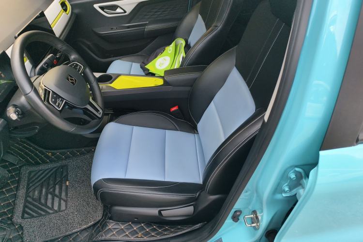 Used SOL E10X 2021 302 km Range Luxury Version 30.2 kWh