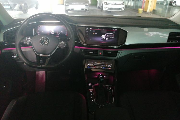 Used Volkswagen Tayron 2022 330TSI Two-Wheel Drive Luxury Smart Connectivity Version
