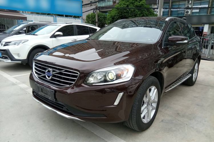 Used Volvo XC60 2017 T5 Smart Upgrade Edition

