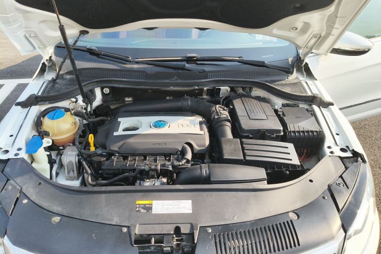 Used Volkswagen FAW-Volkswagen CC 2016 1.8TSI Luxury Model
