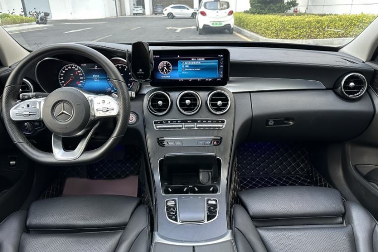 Used Mercedes-Benz C-Class 2021 C 200 L Fashion Edition Sport Version
