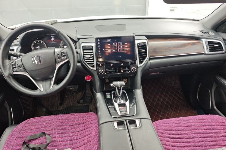 Used Honda UR-V 2017 240TURBO Two-Wheel Drive Luxury Edition China V
