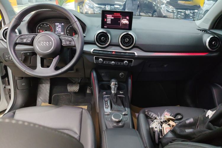 Used Audi Q2L 2024 35TFSI Fashionable and Elegant Version
