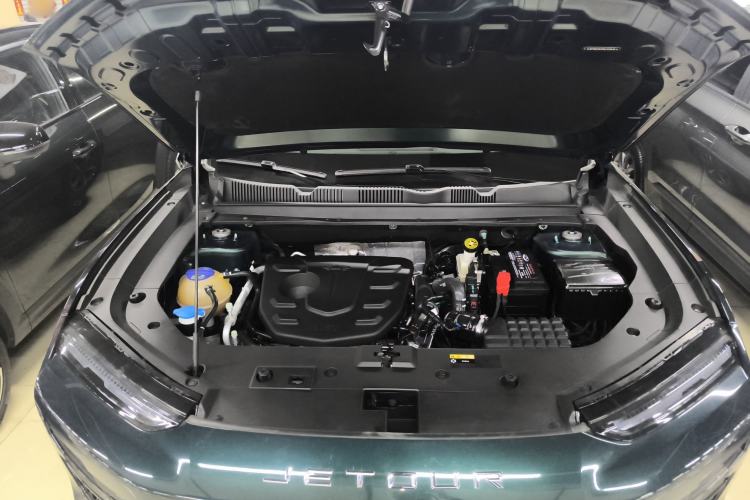 Used Jetour Dashing 2023 1.5T DCT Starlight Shine Pro Edition