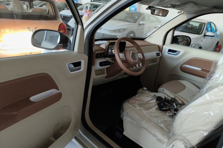 Used Wuling Hongguang MINIEV 2024 3rd Generation 215km Youth Edition
