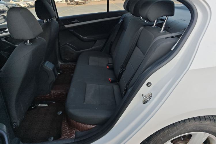 Used Volkswagen Lavida 2018 Classic 1.5L Automatic Fashion Edition China VI Standard
