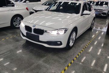 Used BMW 3 Series 2017 318i Fashion Model