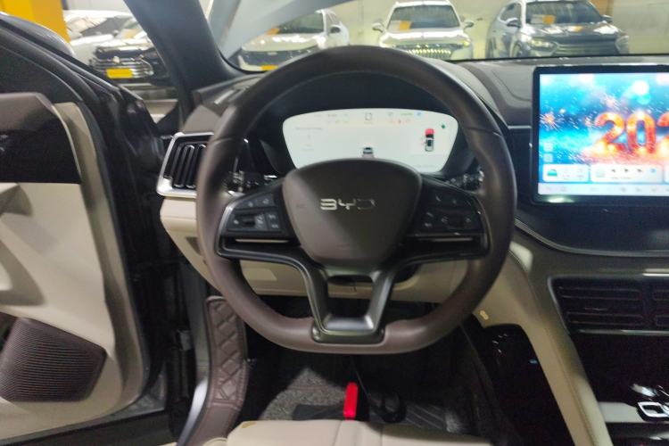 Used BYD Song PLUS New Energy 2025 EV 520km Luxury Version