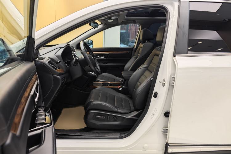 Used Honda CR-V 2021 240TURBO CVT 2WD Fashion Edition
