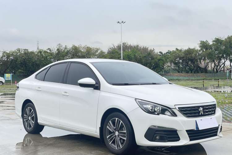 Used Peugeot 308 2018 1.6L Automatic Luxury Edition
