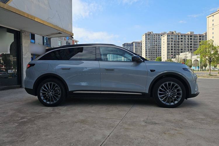 Used Leapmotor C11 2024 Range-Extended 300 Luxury Edition
