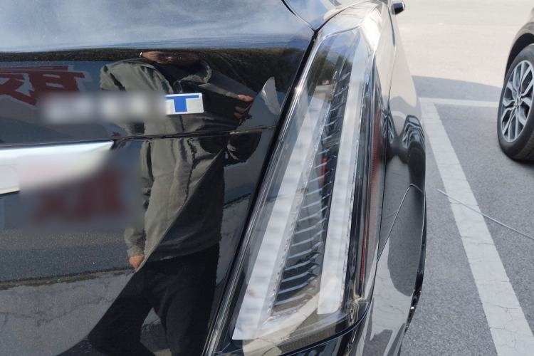 Used Cadillac XT5 2022 2.0T Four-Wheel Drive Luxury Version (Hummingbird Edition)