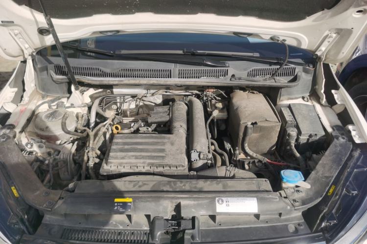 Used Volkswagen Touran 2018 Volkswagen Touran L 280TSI DSG Comfort Edition 7-seater
