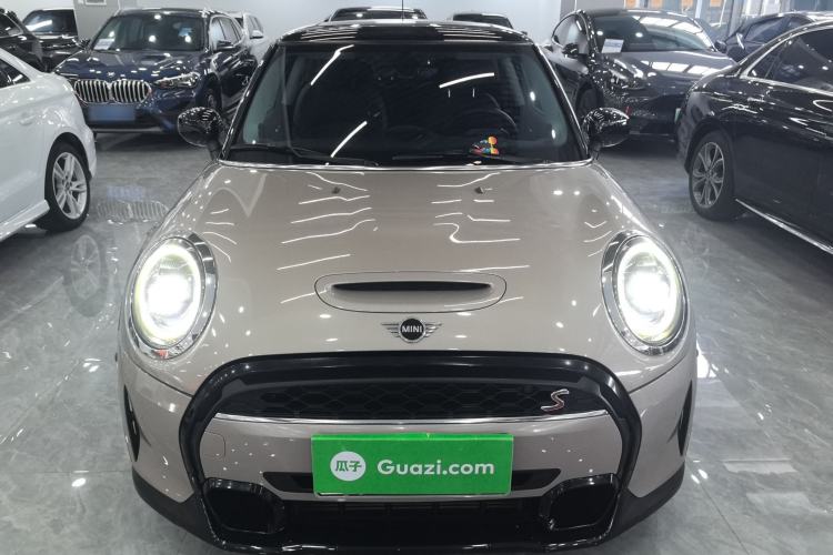 Used  MINI 2022 2.0T COOPER S Classic Edition
