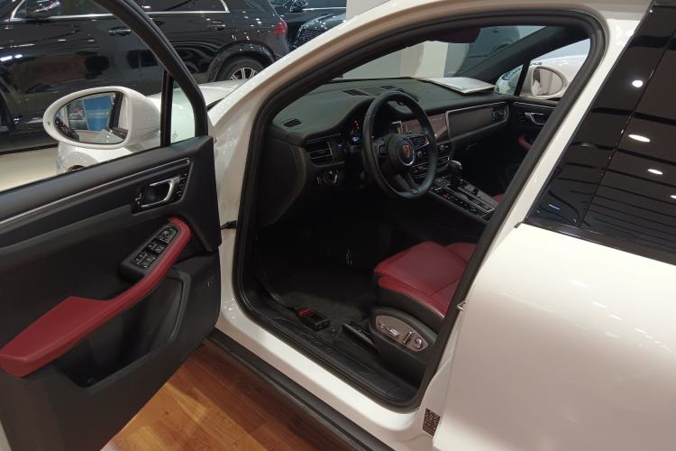 Used Porsche Macan 2023 Macan 2.0T
