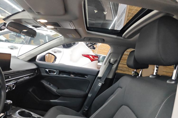 Used Honda Civic 2022 240TURBO CVT Dynamic Edition
