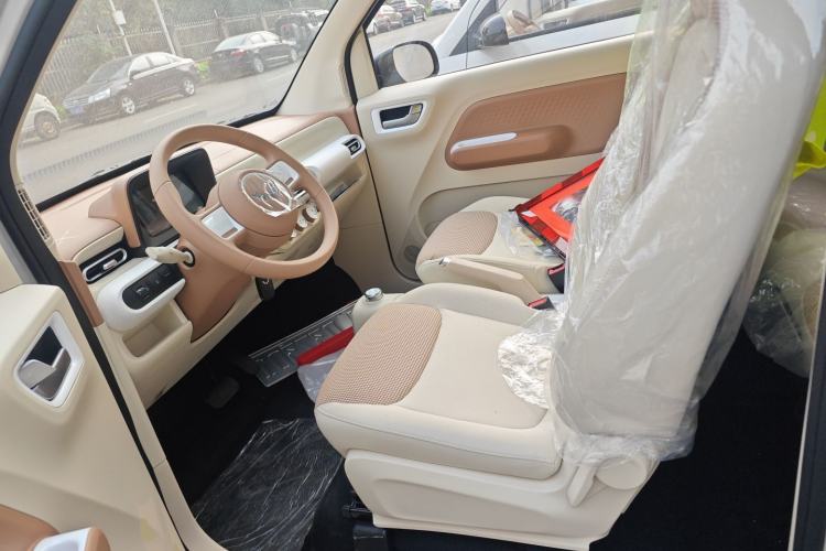 Used Wuling Hongguang MINIEV 2024 3rd Generation 215km Youth Edition