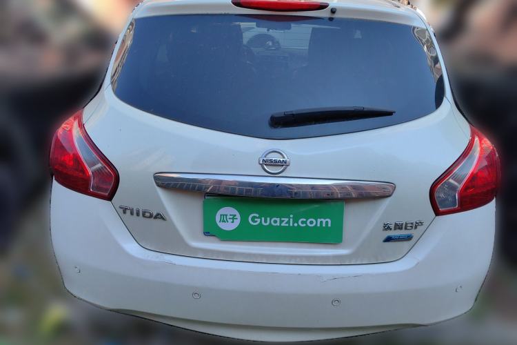 Used Nissan Tiida 2014 1.6L Manual Smart Model
