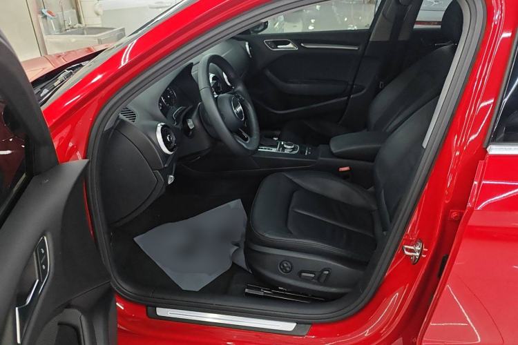 Used Audi A3 2018 30th Anniversary Edition Limousine 35 TFSI Style Model
