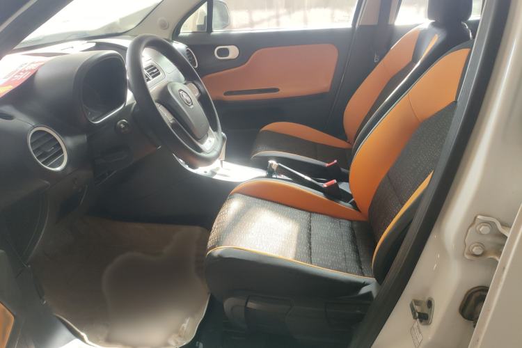 Used MG 3SW 2015 1.5L AMT Elite Version
