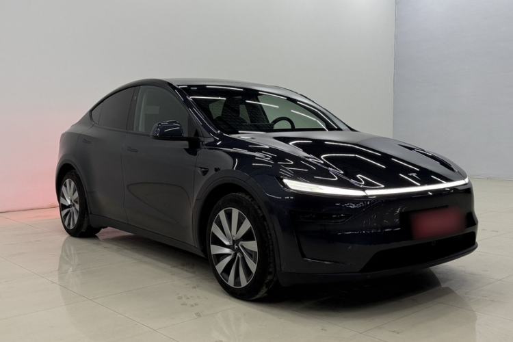 Used Tesla Model Y 2025 Rear-Wheel-Drive Version
