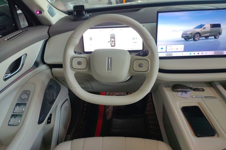 Used Wey Lanshan 2025 Four-Wheel Drive Max
