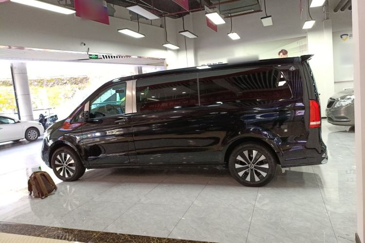 Used Mercedes-Benz Vito 2023 2.0T Elite Version 7 Seats