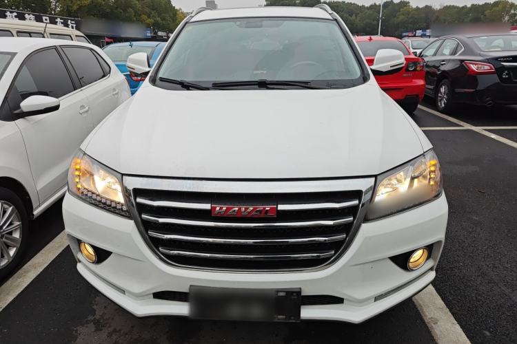 Used Haval H2 2018 Red-Label 1.5T Dual-Clutch Two-Wheel-Drive Luxury Model
