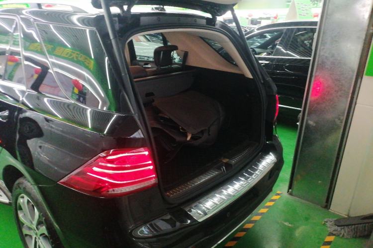 Used Mercedes-Benz GLE 2018 GLE 320 4MATIC Dynamic Edition Collector's Edition
