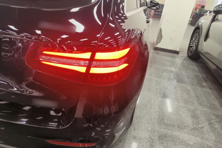 Used Mercedes-Benz GLC 2017 GLC 260 4MATIC Dynamic Edition
