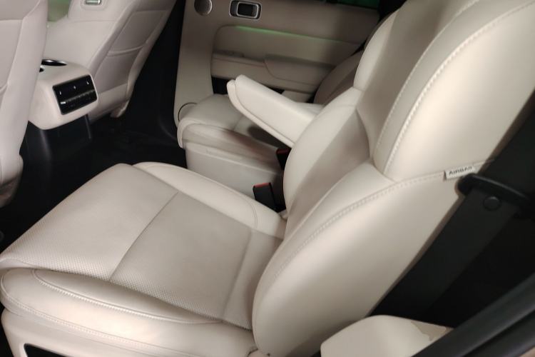 Used Li Auto L8 2023 Max model