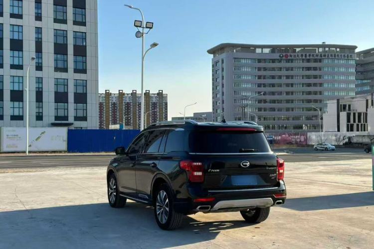 Used GAC Trumpchi GS8 2017 320T Two-Wheel Drive Luxury Smart Connectivity Version (7 Seats)
