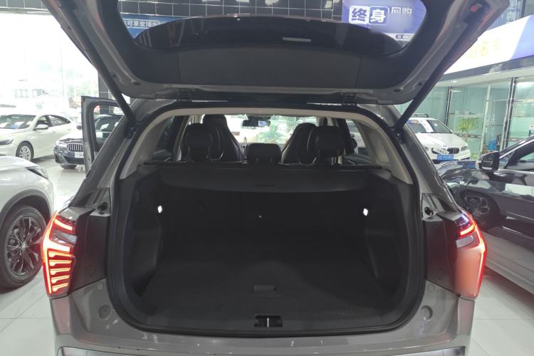 Used Hongqi HS3 2023 1.5T Two-Wheel Drive Shanwei Edition
