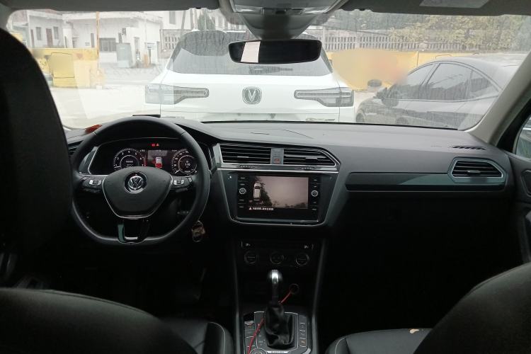 Used Volkswagen Tiguan 2018 330TSI Four-Wheel Drive High-End Model
