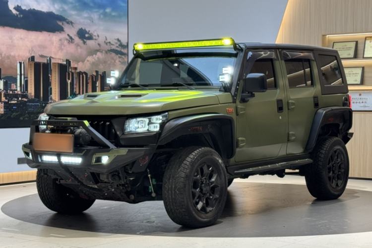 Used BAIC Off-Road BJ40 2019 2.3T Automatic Four-Wheel Drive Shengshi Huazhang Edition China VI Emission Standard