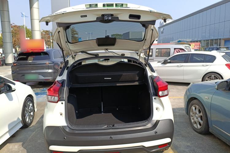 Used Nissan Kicks 2019 1.5L CVT Cool Enjoy Edition