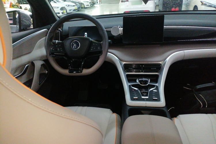 Used BYD Song Pro New Energy 2024 HONOR Edition DM-i 71KM Leading Model
