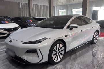 Used Geely Galaxy E8 2024 665 km Range Rear-Drive Starship Long-Range Version