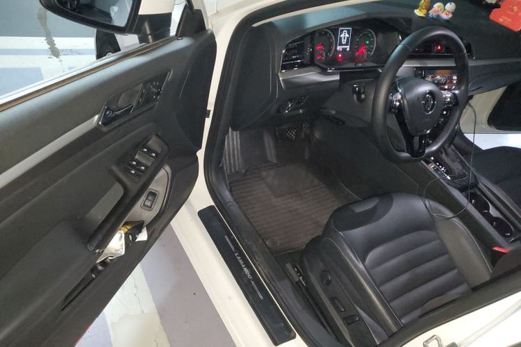 Used Volkswagen Lamando 2019 280TSI DSG Comfort Edition China VI standard