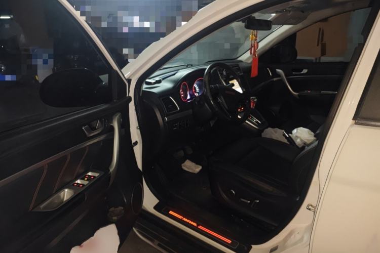 Used Haval H6 2015 Sport Edition 1.5T Automatic Two-Wheel Drive Luxury Model
