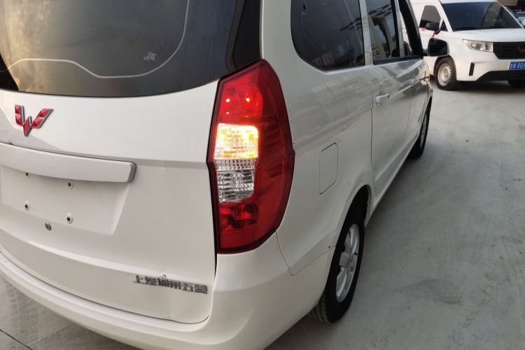 Used Wuling Hongguang 2014 1.5L S Standard Version
