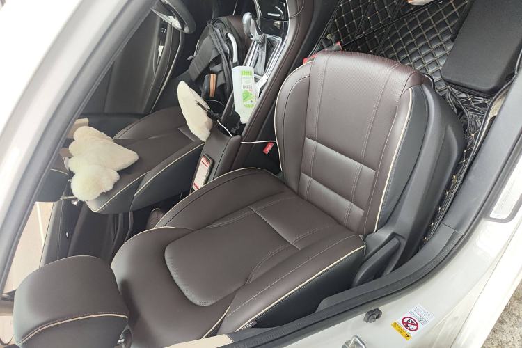 Used Changan Raeton CC 2018 1.5T Automatic Haoya Model Guangmang Edition China V Standard
