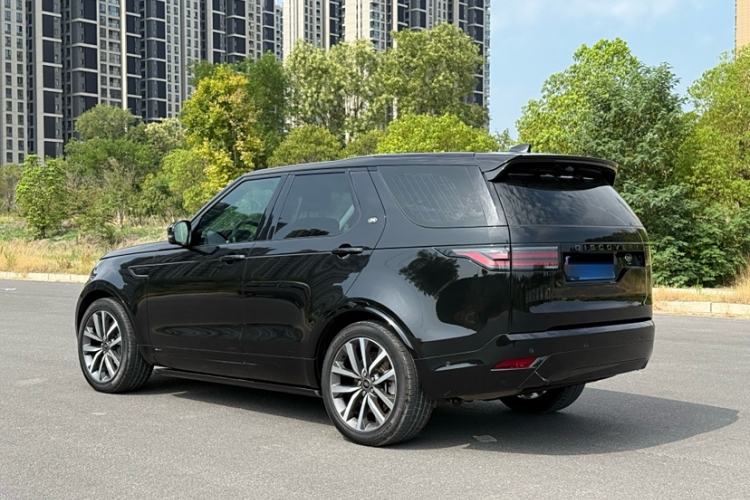 Used Land Rover Discovery 2021 360 PS R-Dynamic SE
