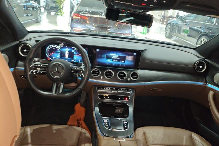 Used Mercedes-Benz E-Class 2022 Second Facelift E 300 L Sport Prestige Edition
