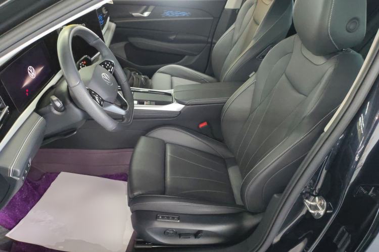 Used Volkswagen Passat 2025 Pro 380TSI Starry Dragon Edition
