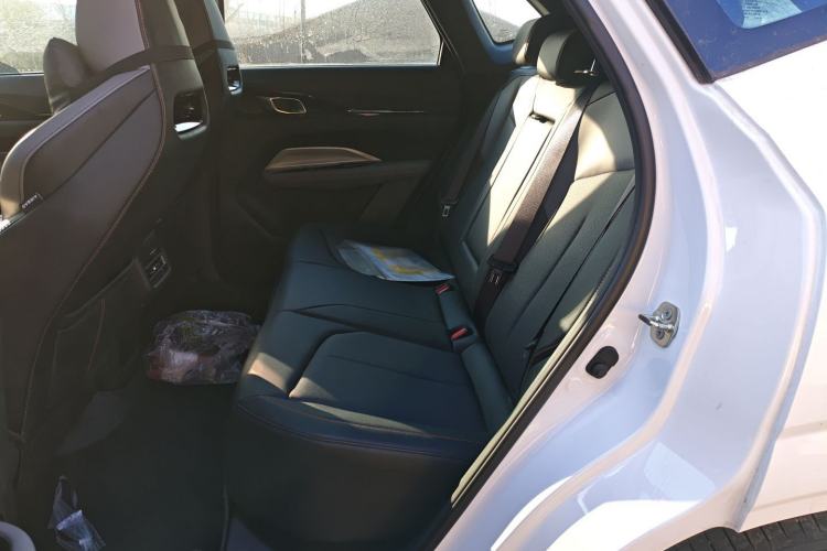 Used Oshan Z6 New Energy 2023 ZhiDian iDD 150KM Flagship PLUS