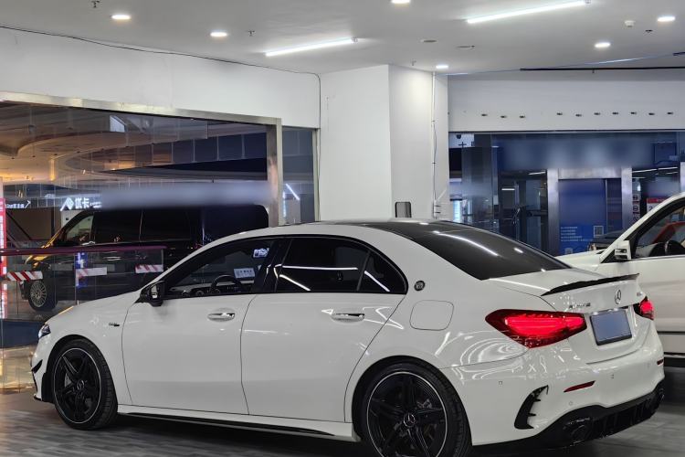 Used Mercedes-Benz A-AMG 2024 Facelift AMG A 35 L 4MATIC
