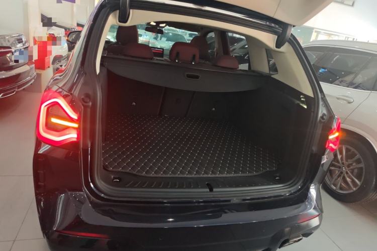 Used BMW X3 2022 Second Facelift xDrive30i Leading Edition M Night Sky Package
