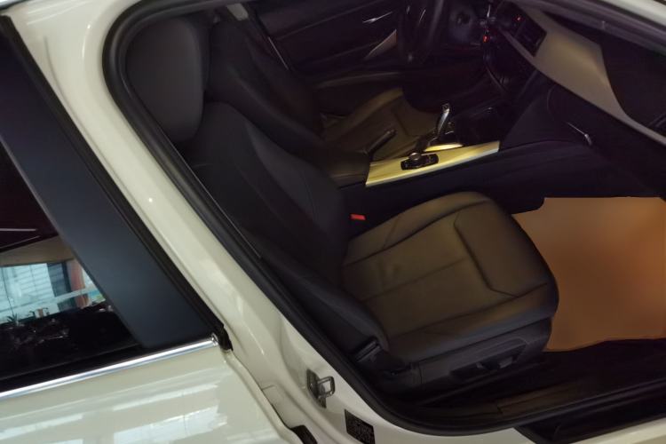 Used BMW 3 Series 2015 320Li Luxury Edition Fashion Model