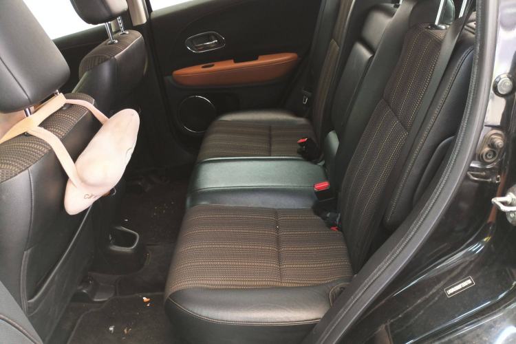 Used Honda Vezel 2015 1.8L CVT 2WD Luxury Model
